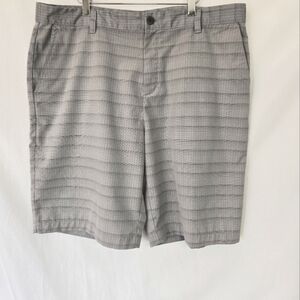 Adidas Gray Men's Golf Outdoors Shorts Size 38